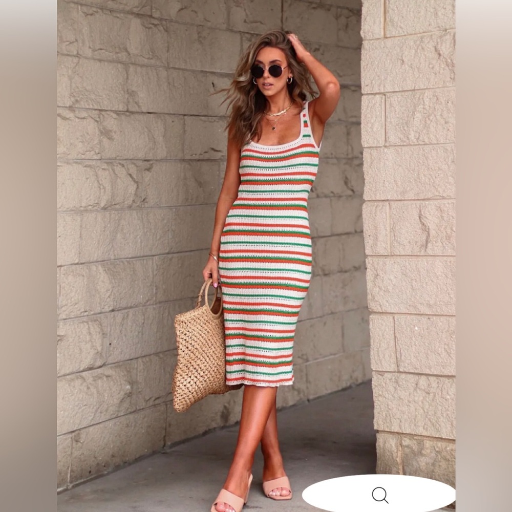 NWOT- Crochet midi dress- small